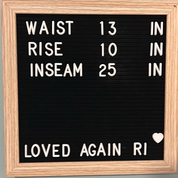 Good American Good Waist Skinny Leg Crop Length in Black - Picture 10 of 10